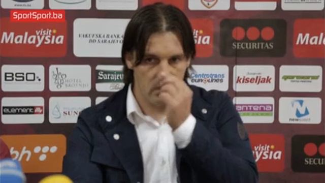 Press konferencija: Dženan Uščuplić i Gojko Cimirot смотреть онлайн