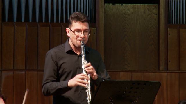 Pavel Ermolaev clarinet, Kaliningrad Philharmonic chamber orchestra смотреть онлайн