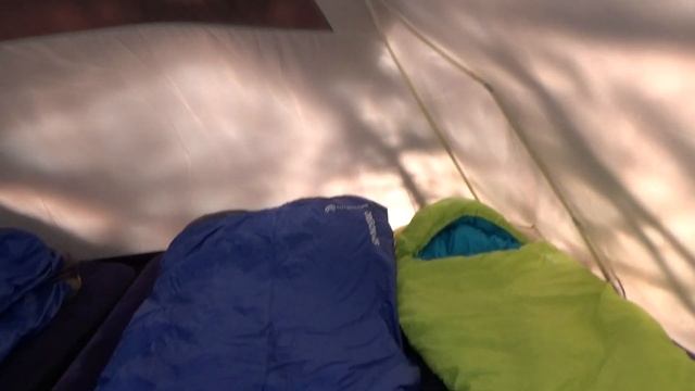 Обзор 4-х местной палатки Outventure Trenton 4