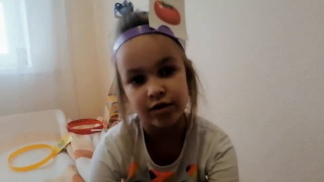 Я вместе с папой играю в игру Друг Утюг. смотреть онлайн