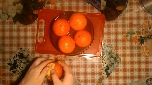 Как приготовить быстрый и вкусный пирог. Бисквитный пирог с мандаринами. смотреть онлайн