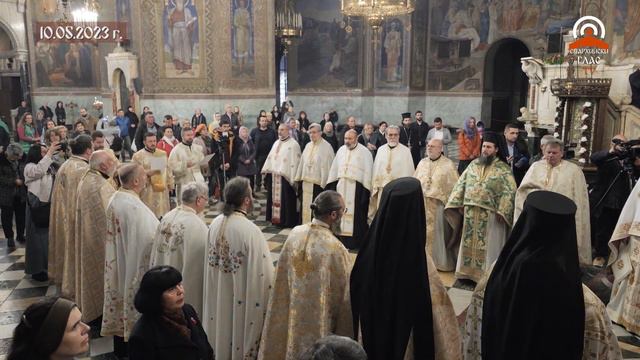Тържествена служба по случай 70-годишнината от възстановяването на Българската патриаршия смотреть онлайн