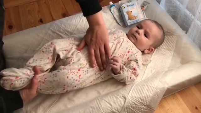 КОЛИКИ!!! Новорожденный не спит!Что делать? смотреть онлайн