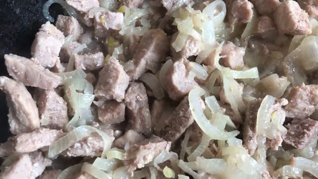 Гуляш из свинины смотреть онлайн
