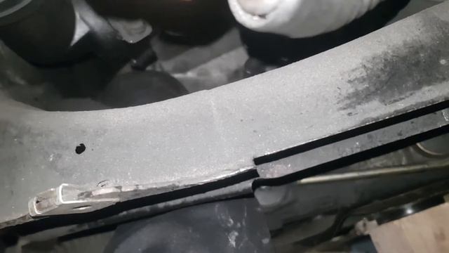 Замена подушек (опор) Мерседес W211. Mercedes W211 Reparatur.