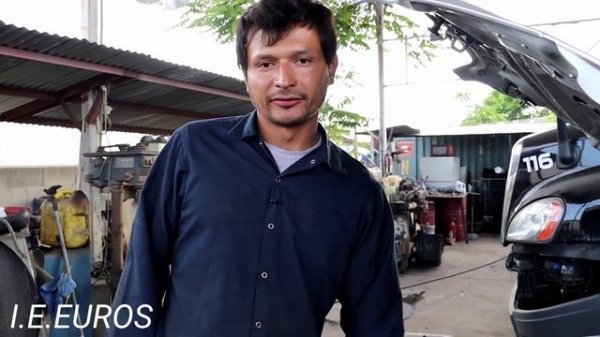 MBZ CLS 500 M113 engine spark plugs and spark plug wire set replacement