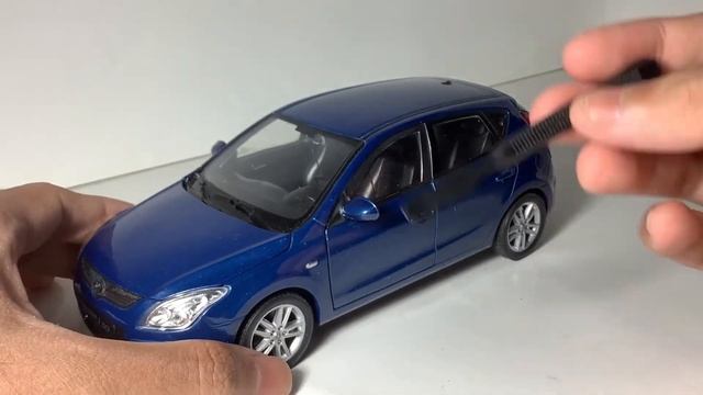 Hyundai I30 1/24 By Welly - Unboxing & Walk Around