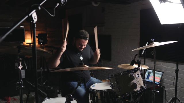 30 Seconds To Mars // This Is War // Drum Cover смотреть онлайн