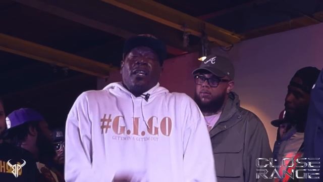 NU JERZEY TWORK vs OG GRIZZLY #CloseRange2 rap battle | BULLPEN BATTLE LEAGUE смотреть онлайн