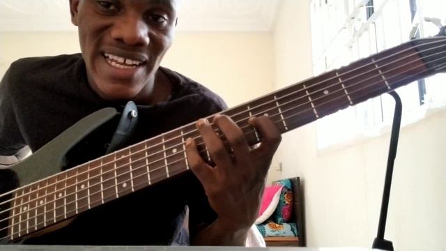 Learn Bass - Playing Minor 7th Arpeggio on bass guitar смотреть онлайн