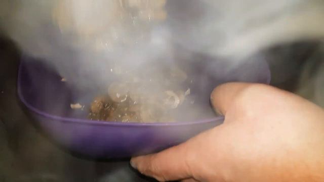 Prancūziškas mėsos pyragas kazane ant ugnies смотреть онлайн