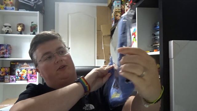 Fallout Loot Crate Unboxing April 2021 смотреть онлайн