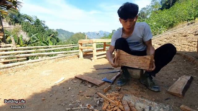 The Only Precious Source of Water Is Running Out, Building Life, Episode 63 смотреть онлайн