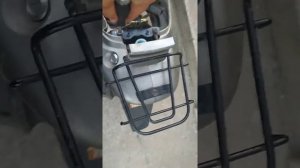 Как снять задний пластик с мопеда honda dio af 34