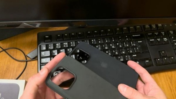 FineWoven case оригинал и копия