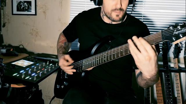 Inspector Guitars Shturm 7 Vs. Shturm 7 Multiscale