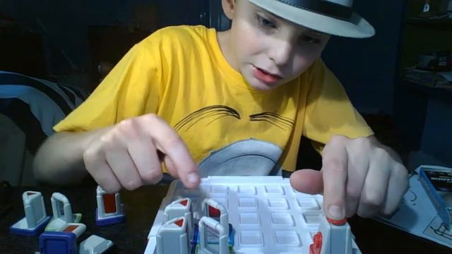 Game or Lame? Laser Maze смотреть онлайн