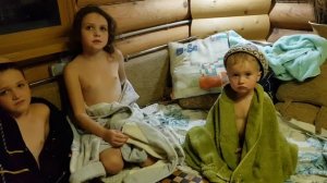 Детишки в бане декабрь2018