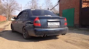 Hyundai Accent выхлоп Subaru Sound