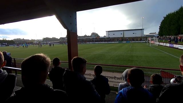 ⚠️ BEWARE OF THESE CRAZY HOOLIGANS! Kelty Hearts v Stirling Albion смотреть онлайн
