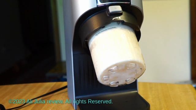 Ninja NC201 CREAMi Breeze Ice Cream Maker (Video product review) смотреть онлайн