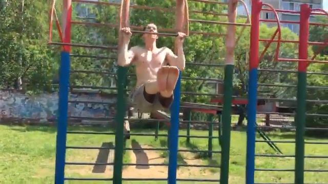 Подтягивание с уголком смотреть онлайн