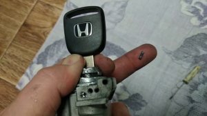 Самостоятельный ремонт замка зажигания автомобиля Хонда Элемент