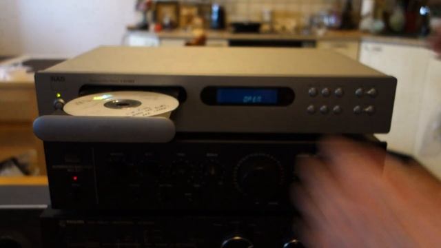 NAD C-521BEE & Sansui AU-317 & Philips 489 смотреть онлайн