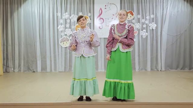 Дуэт "Зорянка" Лана Прокопчук, Наталья Кальчик. РНП "Девица по саду гуляла" смотреть онлайн