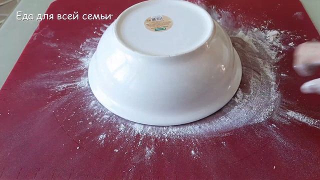 Не успевают остыть, съедаются моментально! Самая простая выпечка к чаю. Таратушки на кефире смотреть онлайн
