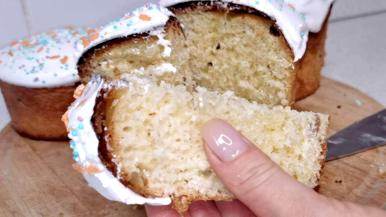 Пасхальный кулич. То что вам нужно! Сдобный и мягкий по простому рецепту. Пасха 2021. смотреть онлайн