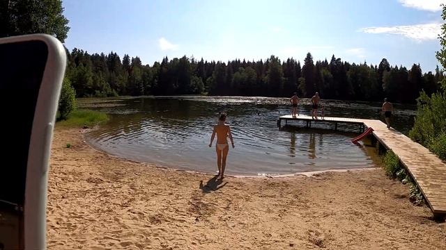 Жаркий летний день в Аэгвийду смотреть онлайн