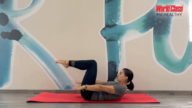 Pilates Hundred cu Diana Oprea, World Class, pe trei niveluri de dificultate! смотреть онлайн