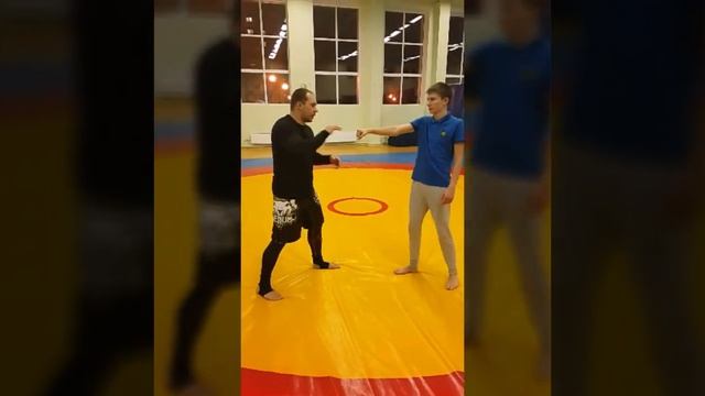 Русское Джиу-Джитсу. Увод руки с линии отаки. смотреть онлайн