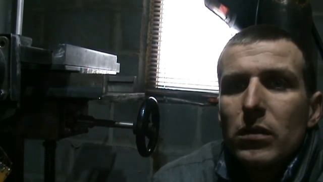 Саморобний фрезерний станок №2 (координатний стіл+авто подача) смотреть онлайн