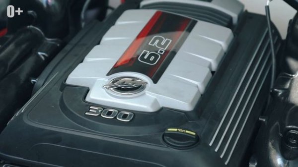 Обзор катера Sea Ray Sundancer 320 на яхтенном фестивале в Каннах