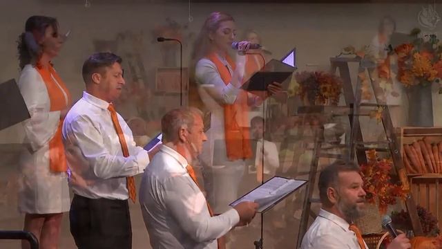 Осень - время итог подвести - вокальная группа "Светлый миг" смотреть онлайн