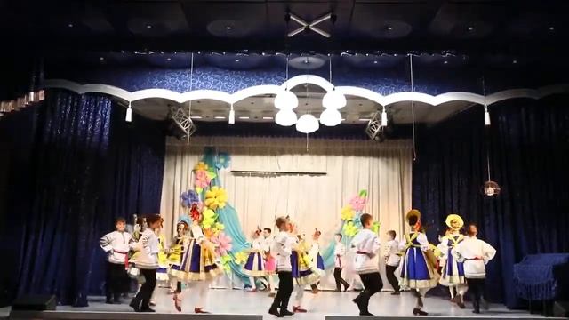 Образцовый художественный коллектив Ровесники , Диплом Лауреата I степени смотреть онлайн