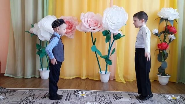 Стихотворение Габдуллы Тукая "Малыш и мотылек"." смотреть онлайн