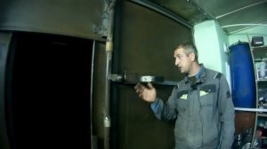 Затвор на ворота гаража своими руками подробно