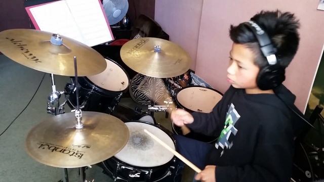 Jamming With Students: 'Old Bones Blues' (with Oracle) смотреть онлайн