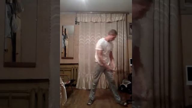 Жонглирование 3 предметами. смотреть онлайн