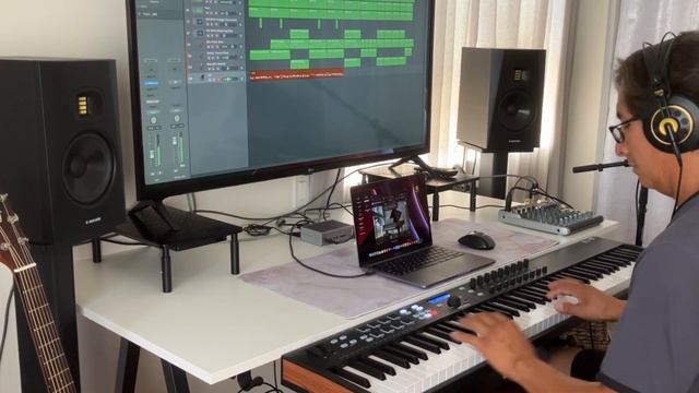 UVI Workstation - Model D Piano - Basic Hall sound смотреть онлайн