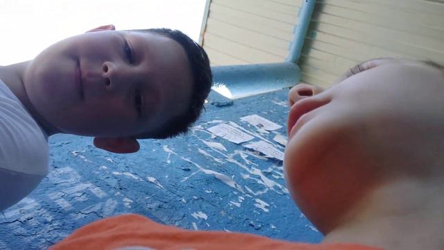 один год назад выпустил когда был в детском лагере школу и забыл это выпустить капец 😂