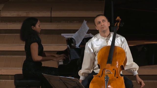 William Lloyd Webber - Nocturne, Razvan Suma & Rebeca Omordia смотреть онлайн