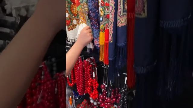 Аэропорт Варшавы. Чем можно заняться, если твой рейс задержали на семь часов. смотреть онлайн