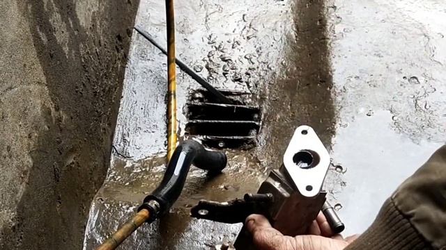 Toyota aqua EGR valve cleaning ?#mirzamec смотреть онлайн