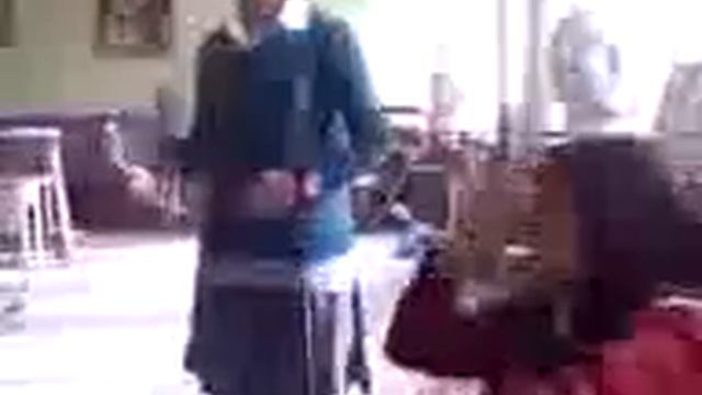 Kürtçe süper (Le Daye ez gerillame) Dinle смотреть онлайн