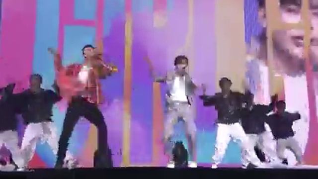 [YY] 190602 YIXUAN x SUNGJOO - GIRL GIRL GIRL at YH-FAMILY Concert смотреть онлайн