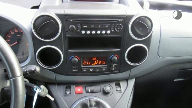 Citroën Berlingo 1.6 16V 90PK Multispace Trekhaak, Cruise. PDC смотреть онлайн